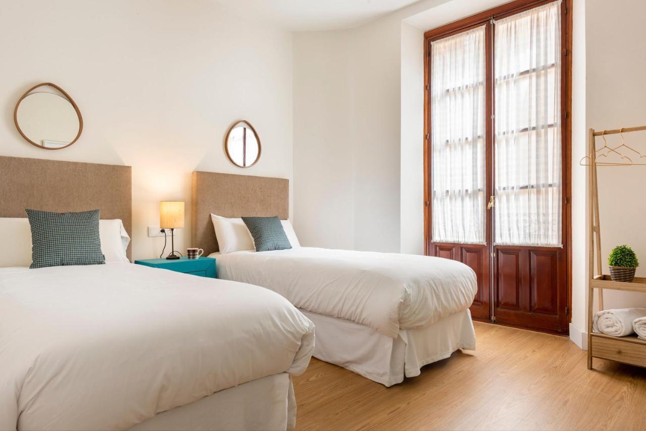 Alohamundi Arenal Apartment Seville Exterior photo